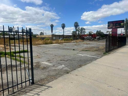 41525 East Florida Avenue, Hemet, CA, 92543 | Card Image