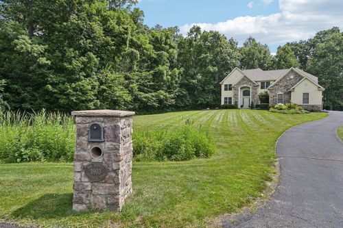 3903 Shagbark Trl, Galena, OH, 43021-8025 | Card Image