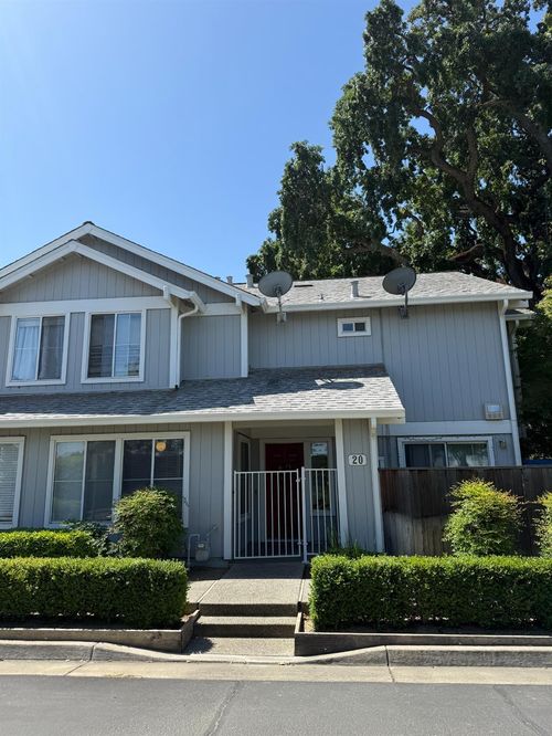 apt-20-315 N Cottonwood St, Woodland, CA, 95695-5863 | Card Image