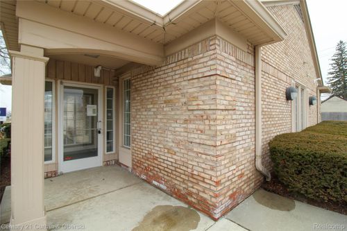 29049 Joy Rd, Westland, MI, 48185-5580 | Card Image