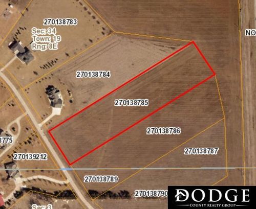 1290 Piedmont Dr, Nickerson, NE, 68044-1761 | Card Image