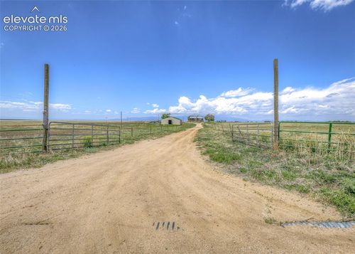 3830 Hemmingway Rd, Colorado Springs, CO, 80930-9503 | Card Image