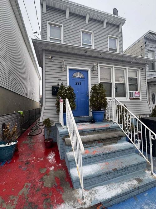 apt-2-277 Danforth Ave, Jersey City, NJ, 07305-2796 | Card Image