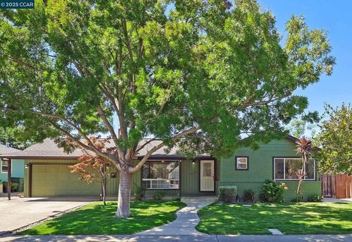 2117 Dena Dr, Concord, CA, 94519-2222 | Card Image