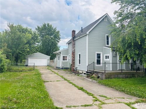 1614 E 49th St, Ashtabula, OH, 44004-6146 | Card Image