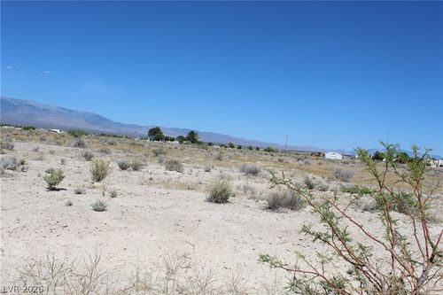 10091 Robert Rd, Pahrump, NV, 89048 | Card Image