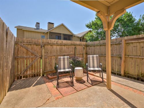 16p-14415 Nw N Pennsylvania Ave Avenue, Oklahoma City, OK, 73134 | Card Image