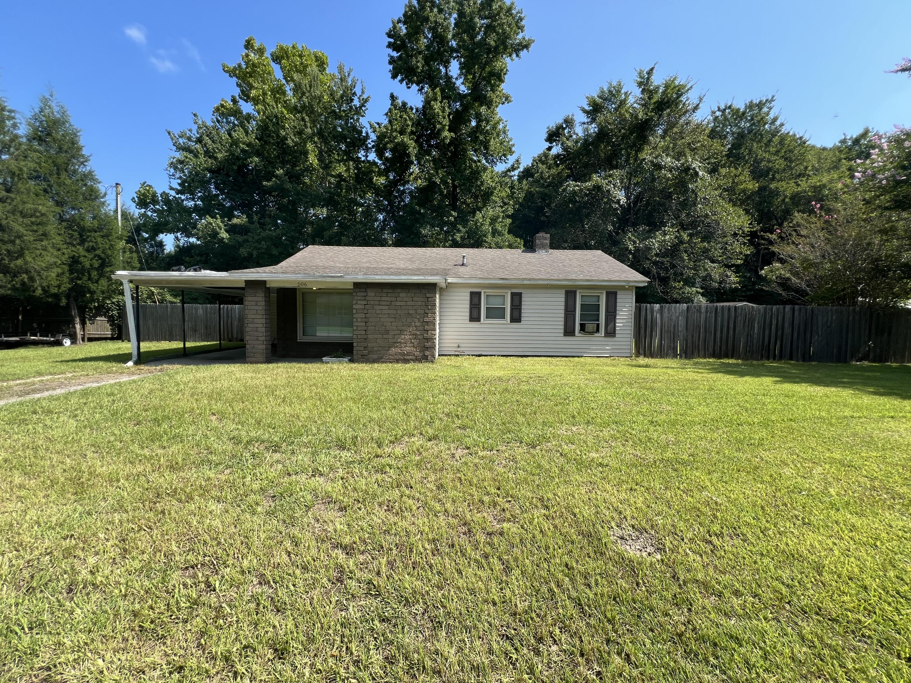 Horne St, Moncks Corner, SC 29461