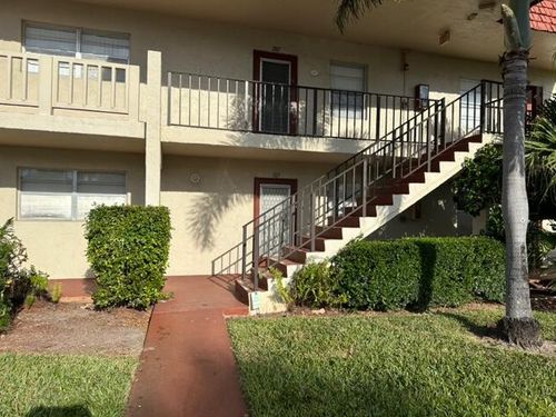 apt-107-2 Abbey Ln, Delray Beach, FL, 33446-1621 | Card Image