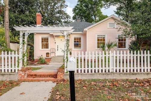 724 N K St, Pensacola, FL, 32501-2729 | Card Image