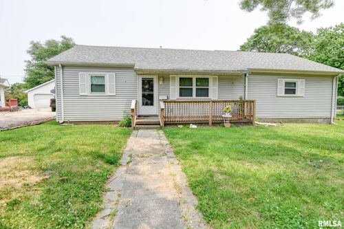 128 Macarthur Blvd, Pana, IL, 62557-1858 | Card Image