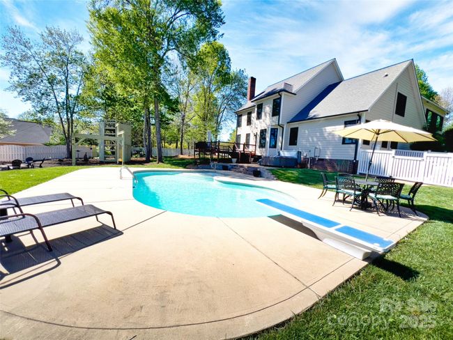 484 Chisholm Trl, House other with 4 bedrooms, 5 bathrooms and null parking in Rutherfordton NC | Image 24