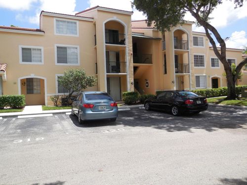 206-1739 Village Boulevard, West Palm Beach, FL, 33409 | Card Image