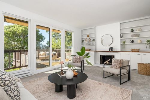 60 Corte Oriental, Greenbrae, CA, 94904-1981 | Card Image