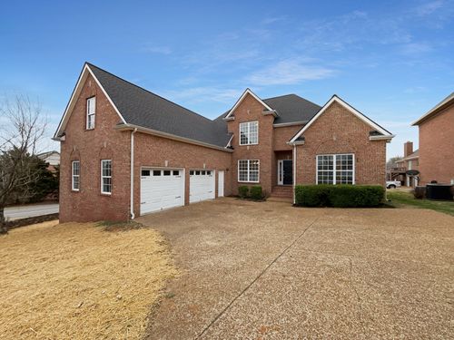 101 Country Hills Dr, Hendersonville, TN, 37075-8544 | Card Image