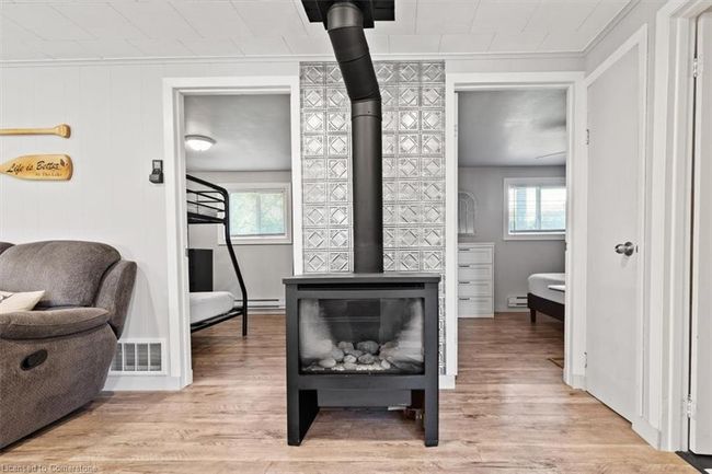 38 Macpherson Cres, House other with 3 bedrooms, 1 bathrooms and 7 parking in Kirkfield ON | Image 22