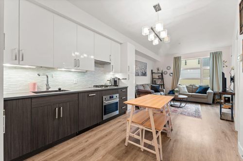 302-515 4 Ave Ne, Calgary, AB, T2E0J9 | Card Image