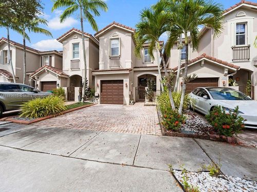 978 Sw 154th Ct, Miami, FL, 33194-2784 | Card Image
