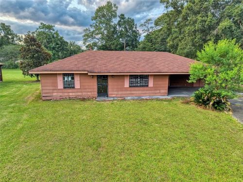 1907 Davenport Ave, Bogalusa, LA, 70427-5511 | Card Image