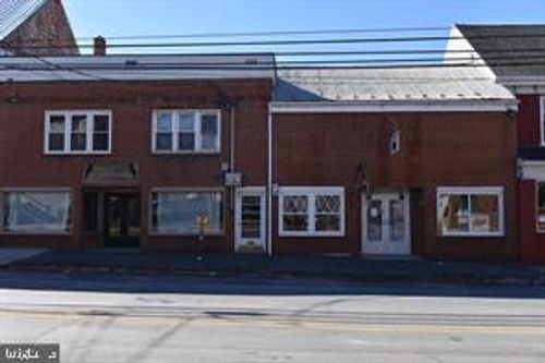 107 Lincoln Way E, MC CONNELLSBURG, PA, 17233-1423 | Card Image
