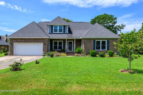 905 Runaway Bay, Trent Woods, NC, 28562-8358 | Card Image