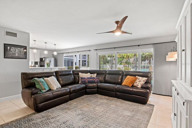 UNIT-103 - 1100 Imperial Dr, House other with 2 bedrooms, 2 bathrooms and null parking in Sarasota FL | Image 21