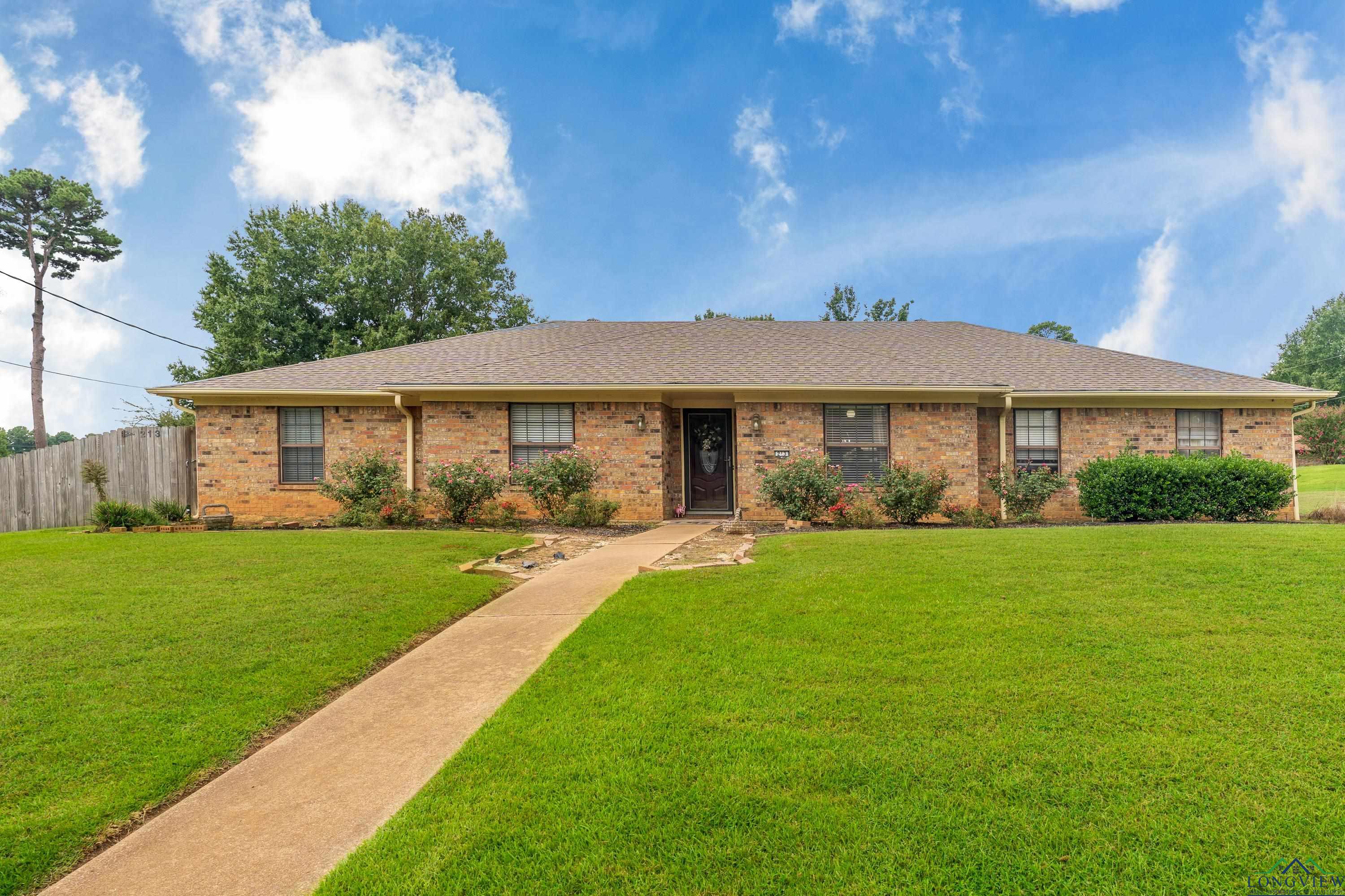 Joan Ln, Longview, TX 75605