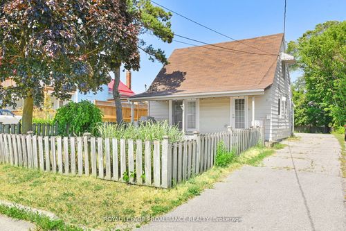 61 Delaney St, Trenton, ON, K8V4L7 | Card Image