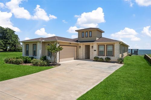 120 Legacy Blvd, Pointblank, TX, 77364-2809 | Card Image