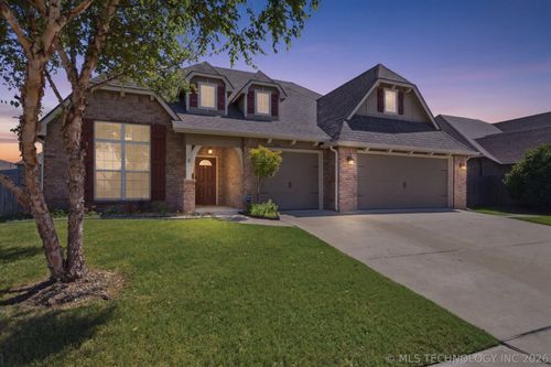 2016 E 132nd Place S, Bixby, OK, 74008 | Card Image