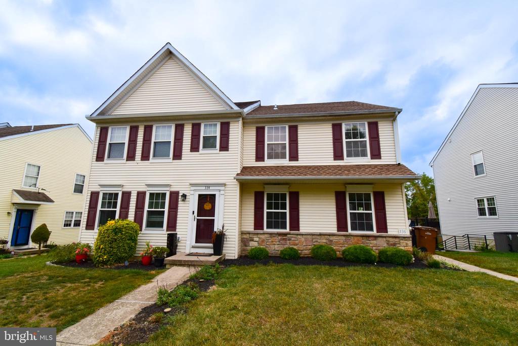 Girard Ave, Glenside, PA 19038