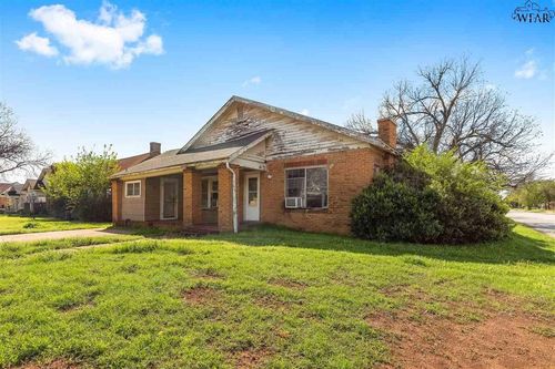 2017 Mcgregor Ave, Wichita Falls, TX, 76301-5510 | Card Image