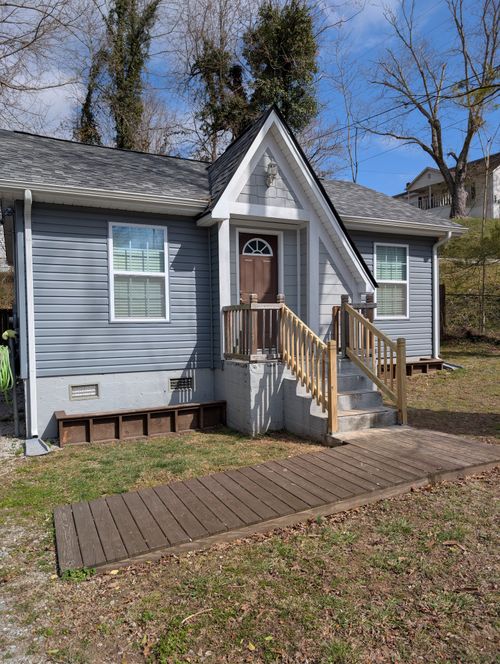 125 Mcginness Ave, Carthage, TN, 37030-1617 | Card Image