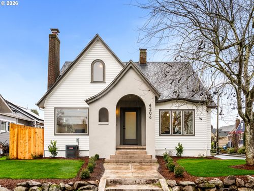 a-4206 Ne 20th Ave, Portland, OR, 97211-5782 | Card Image