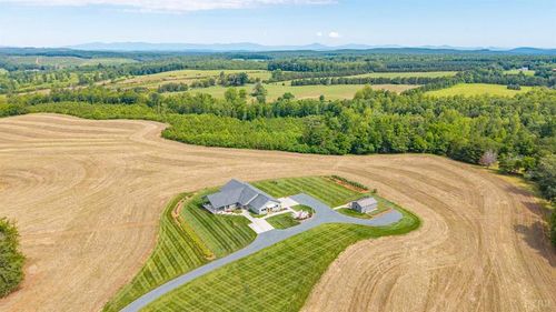1370 Moonlight Road, Appomattox, VA, 24522 | Card Image