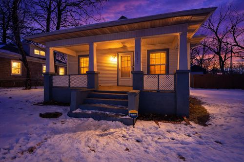 2212 N Howard Ave, Springfield, MO, 65803-3347 | Card Image