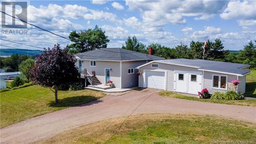 916 Rue Pré-D'En-Haut, Memramcook, NB, E4K1L1 | Card Image