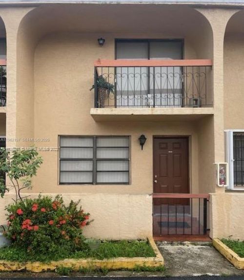 203-2608 W 54th Pl, Hialeah, FL, 33016 | Card Image