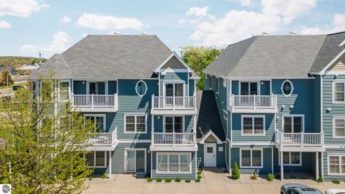 209-100 Hope St, Traverse City, MI, 49686-2536 | Card Image