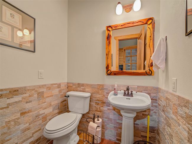 Half bath | Image 20