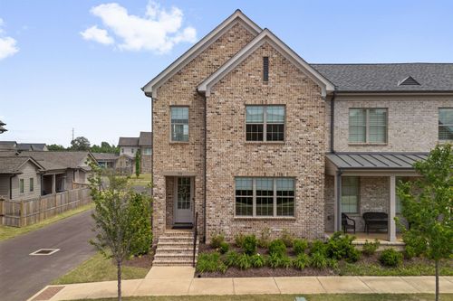 514 Armel Dr, Collierville, TN, 38017-1124 | Card Image