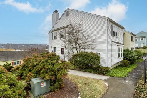 4-1-55 Mill Plain Road, Danbury, CT, 06811 | Card Image