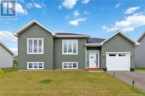 6 Rue Robert, Shediac, NB, E4P0R2 | Card Image