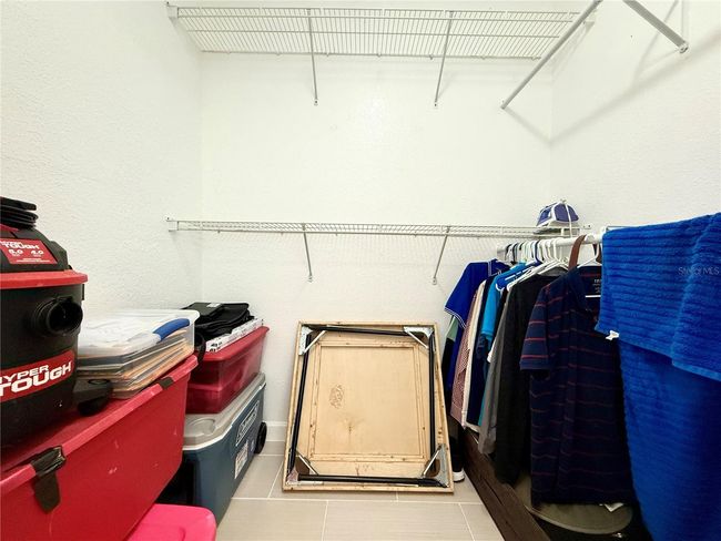 9650 - 9650 Lake Chase Island Way, Condo with 1 bedrooms, 1 bathrooms and null parking in TAMPA FL | Image 12
