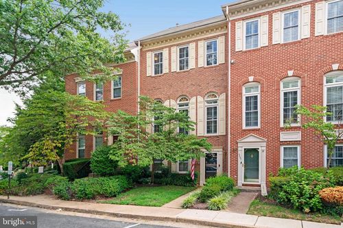 4659 Lambert Dr, ALEXANDRIA, VA, 22311-4942 | Card Image