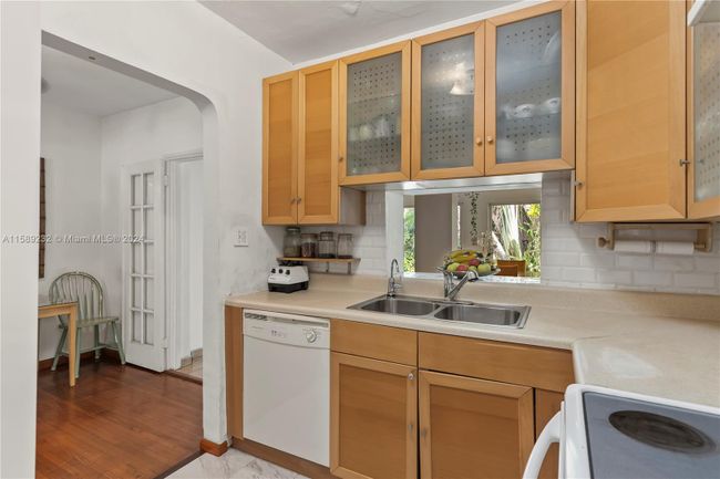 1536 71st St, House other with 2 bedrooms, 2 bathrooms and null parking in Miami Beach FL | Image 17