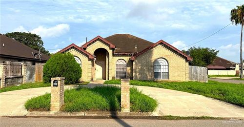 1603 Dolores Del Rio Ave, Mission, TX, 78572-7106 | Card Image