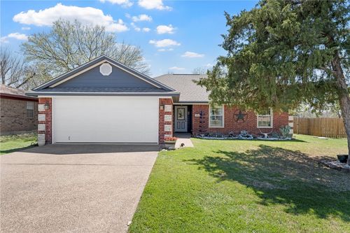 459 Maywood Drive, Woodway, TX, 76712 | Card Image