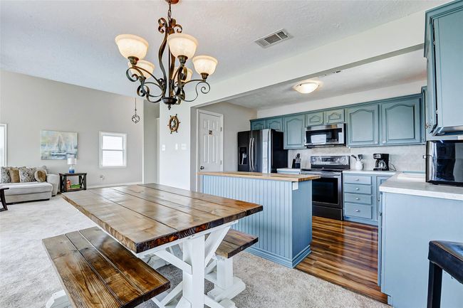 1547 John St, House other with 3 bedrooms, 2 bathrooms and 1 parking in San Leon TX | Image 12