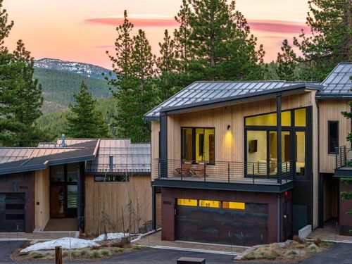 15132 Boulder Place, Truckee, CA, 96161-2840 | Card Image